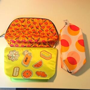 5/$30 3 Clinique bags